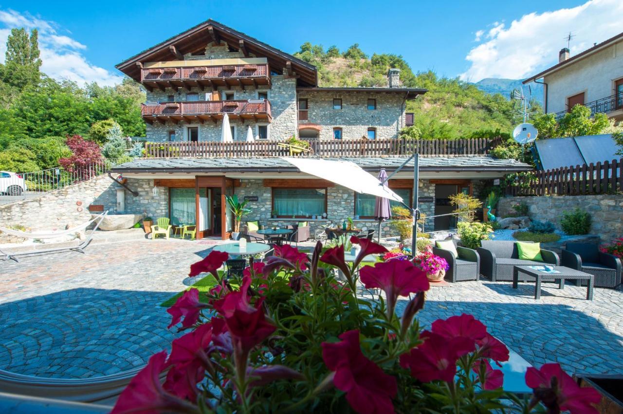 B&B Pousada Rio Aosta-Servizi Di Bed And Breakfast Saint-Christophe Exterior photo